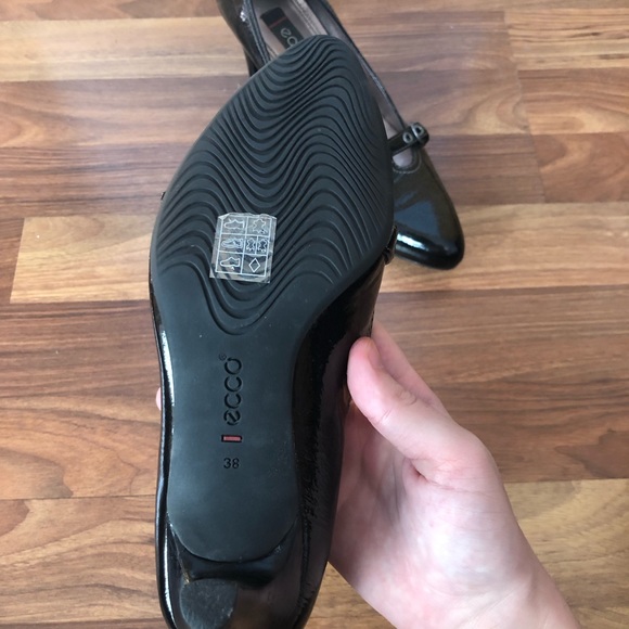 ecco heels - Picture 6 of 6